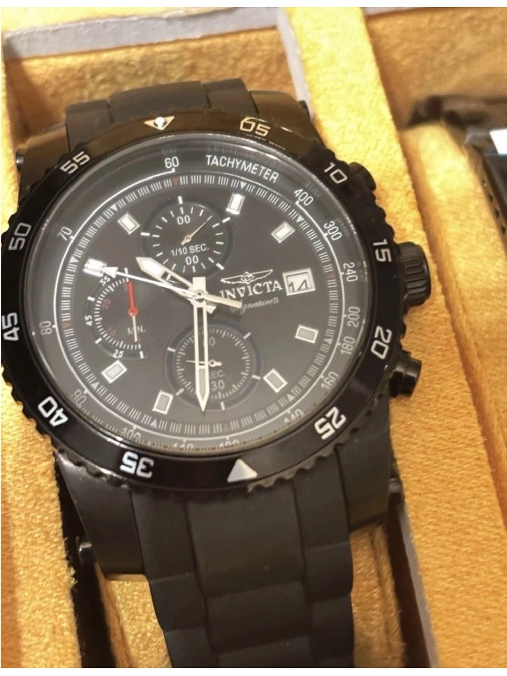 Invicta Black Chronograph Watch model 7454 with xtra metal band and deluxe box